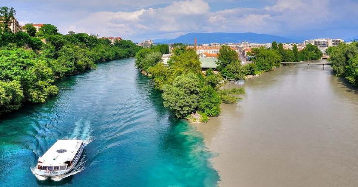 Úžasné miesta na Zemi, kde sa stretávajú dva prúdy.